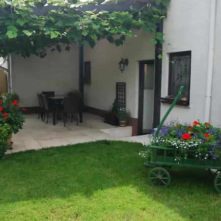 Rooms-apartments Stojanovic