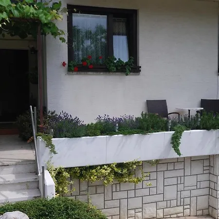 Rooms-apartments Stojanovic Guest house Bled