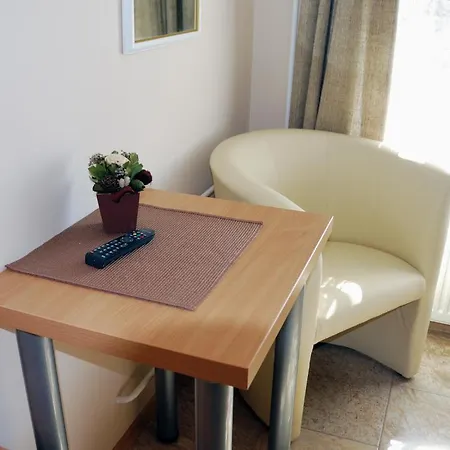Rooms-apartments Stojanovic