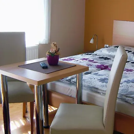 Rooms-apartments Stojanovic 3* Bled