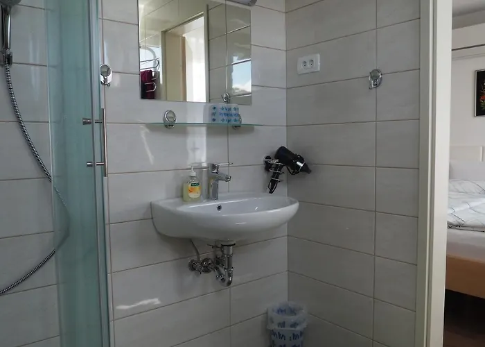 Rooms-apartments Stojanovic