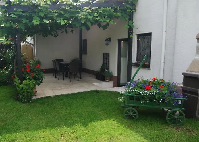 Rooms-apartments Stojanovic