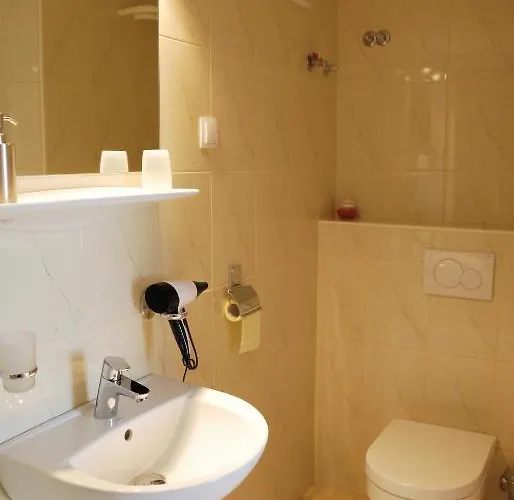 Rooms-apartments Stojanovic 3* Bled